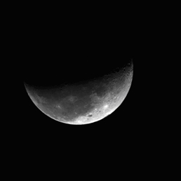 Снимок Луны - узкоугольная камера